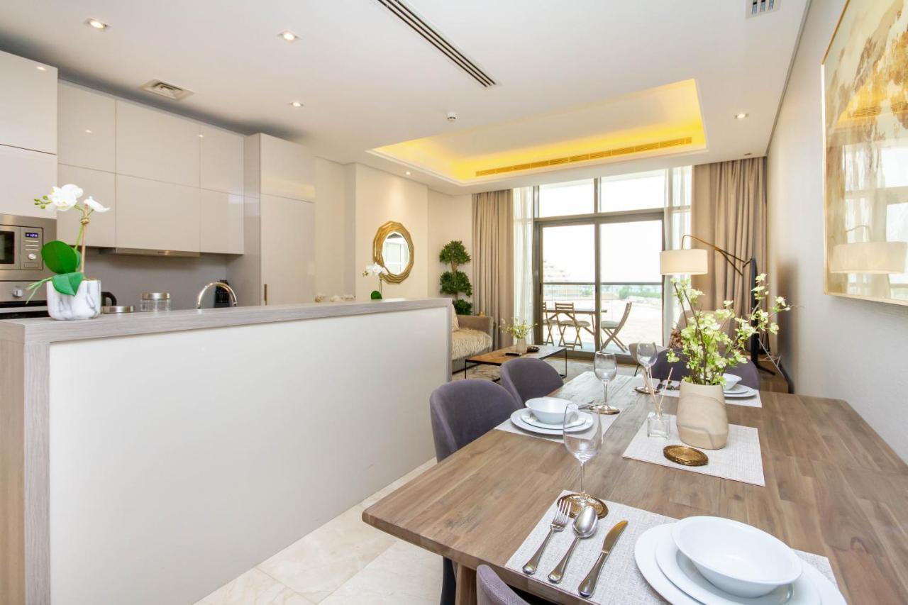 Bespoke Holiday Homes - Palm Jumeirah- 2 Bedroom Sea View With Pool & Beach Access, The 8 Dubai Exterior photo