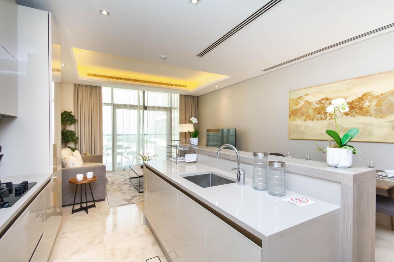 Bespoke Holiday Homes - Palm Jumeirah- 2 Bedroom Sea View With Pool & Beach Access, The 8 Dubai Exterior photo