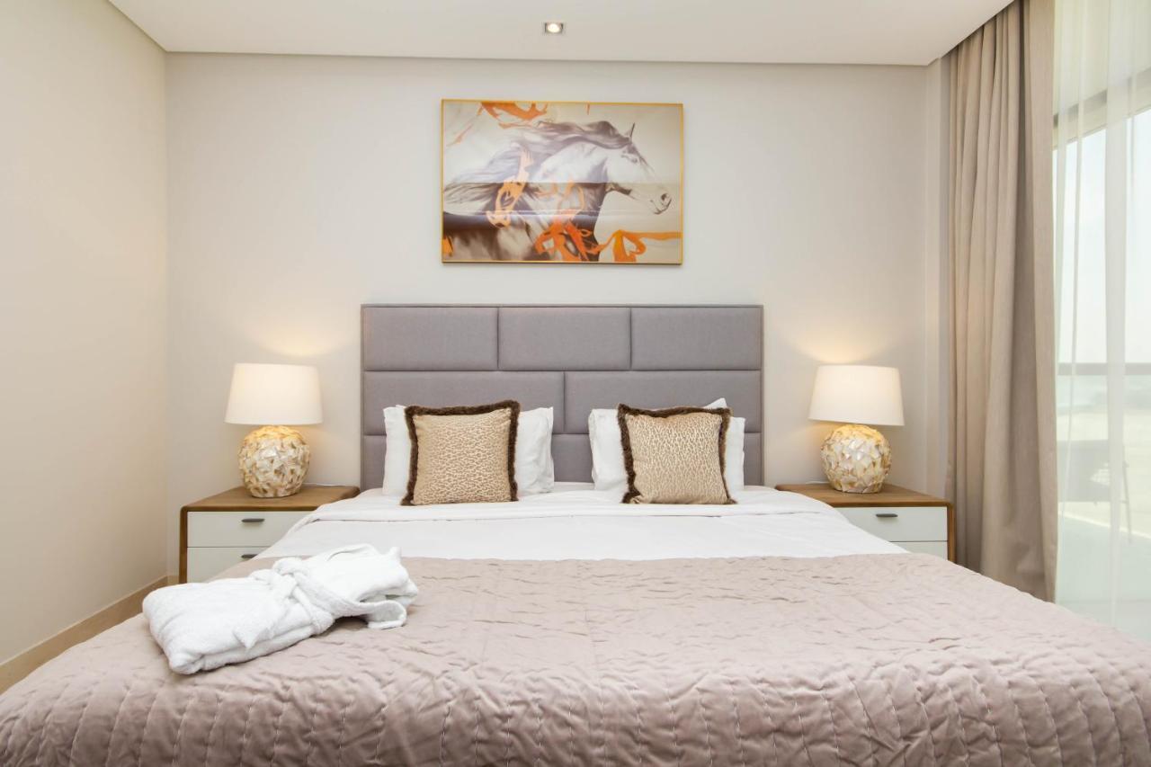 Bespoke Holiday Homes - Palm Jumeirah- 2 Bedroom Sea View With Pool & Beach Access, The 8 Dubai Exterior photo
