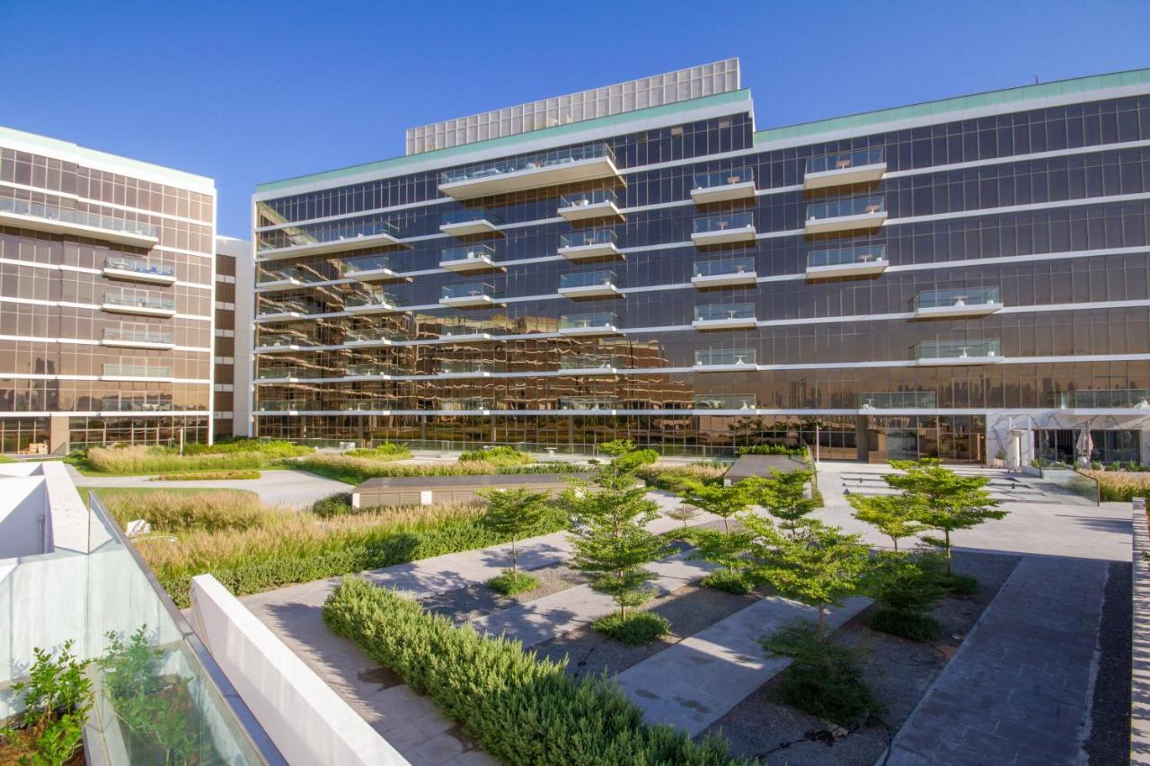 Bespoke Holiday Homes - Palm Jumeirah- 2 Bedroom Sea View With Pool & Beach Access, The 8 Dubai Exterior photo